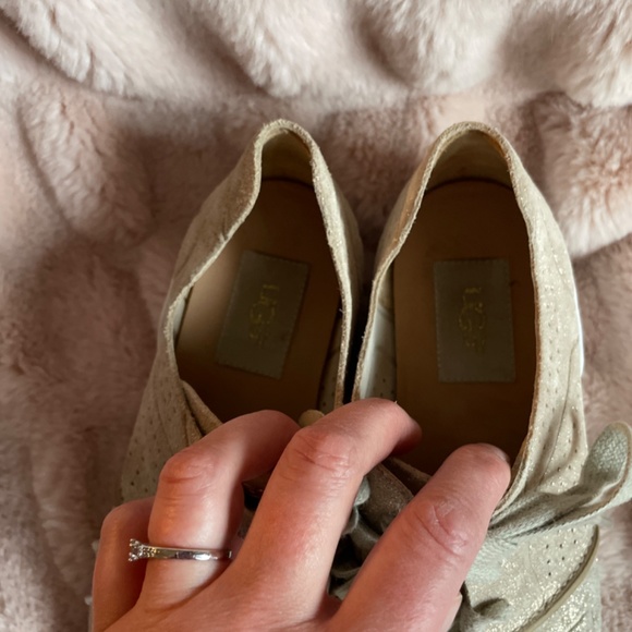 Ugg gold runners - Picture 2 of 6